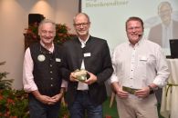 Mag. Klaus Ehrenbrandtner mit Gastgeber Wolfgang Hinteregger und Anton Aschbacher beim Klimaberg SUMMIT